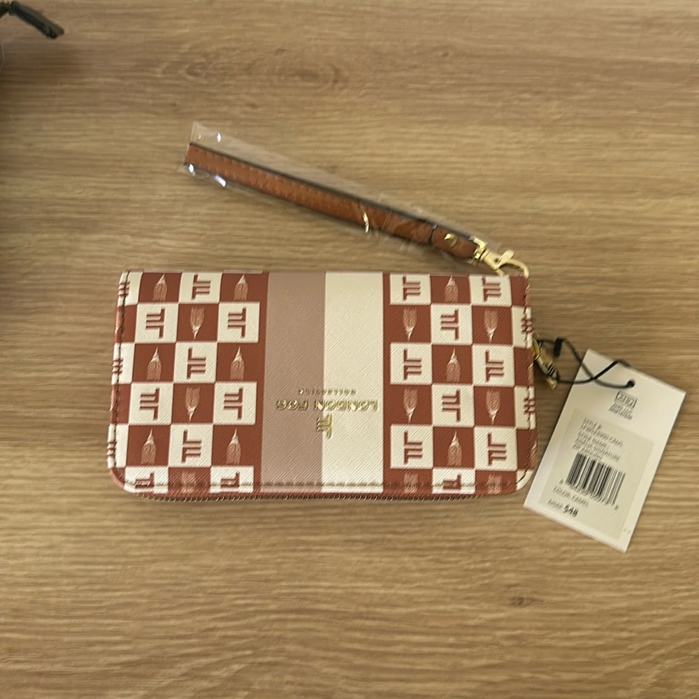 Brand New With Tags London Fog Wallet